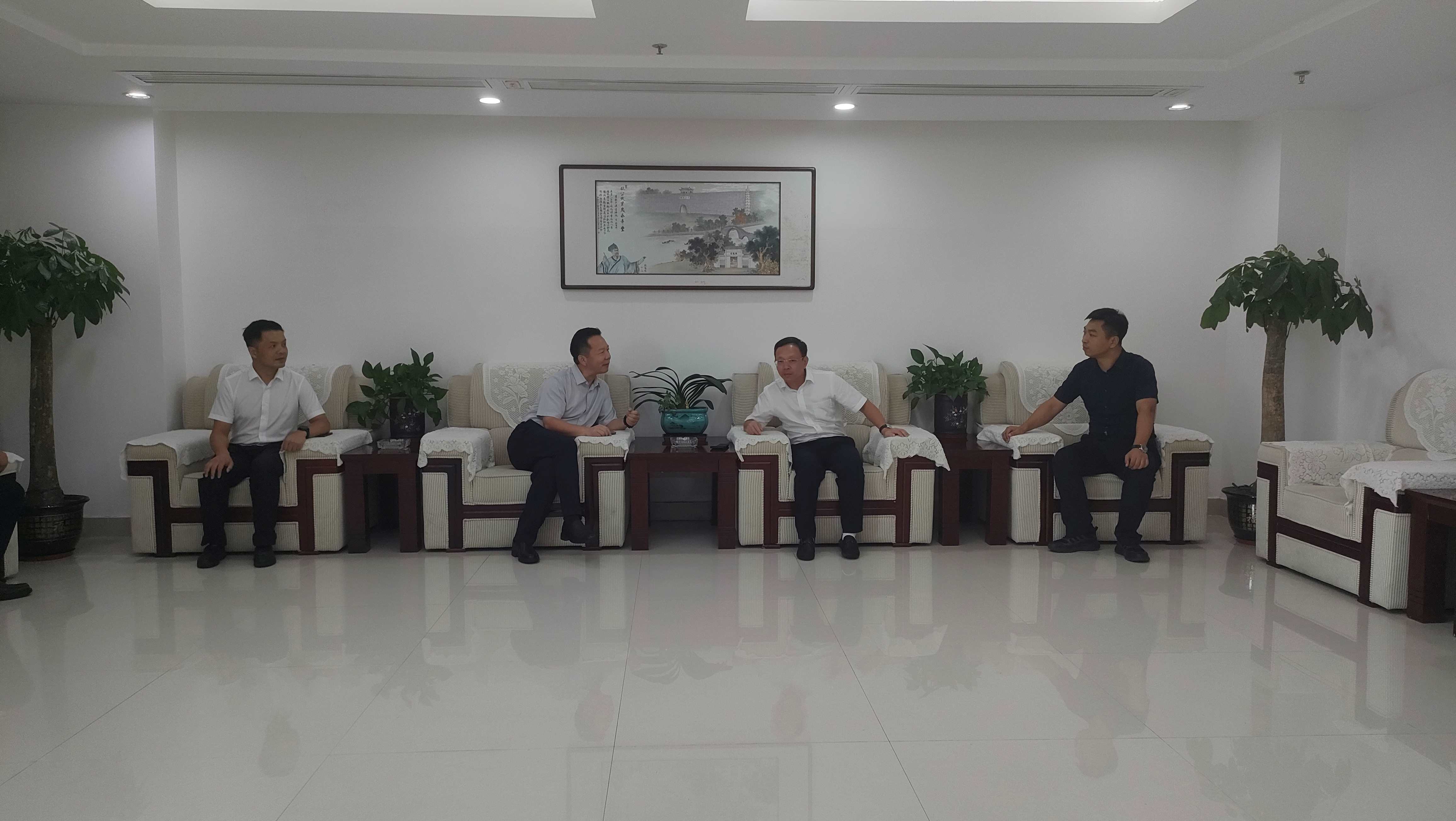公司总经理刘东斌带队拜访永丰...