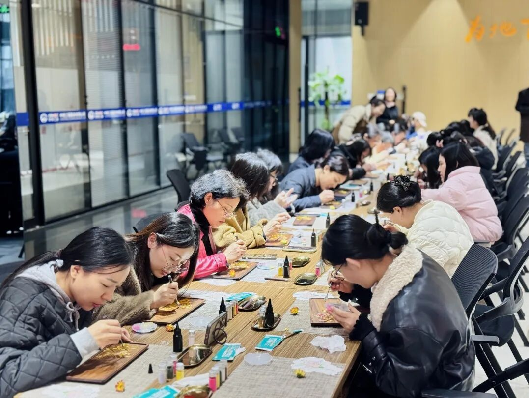匠心传承绽芳华 巾帼风采谱新篇 | 中铁工服举办 “三八”国际劳动妇女节主题活动