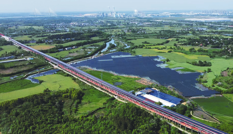 中铁三局电务公司承建的芜湖海螺17.16兆瓦分布式光伏发电项目成功并网