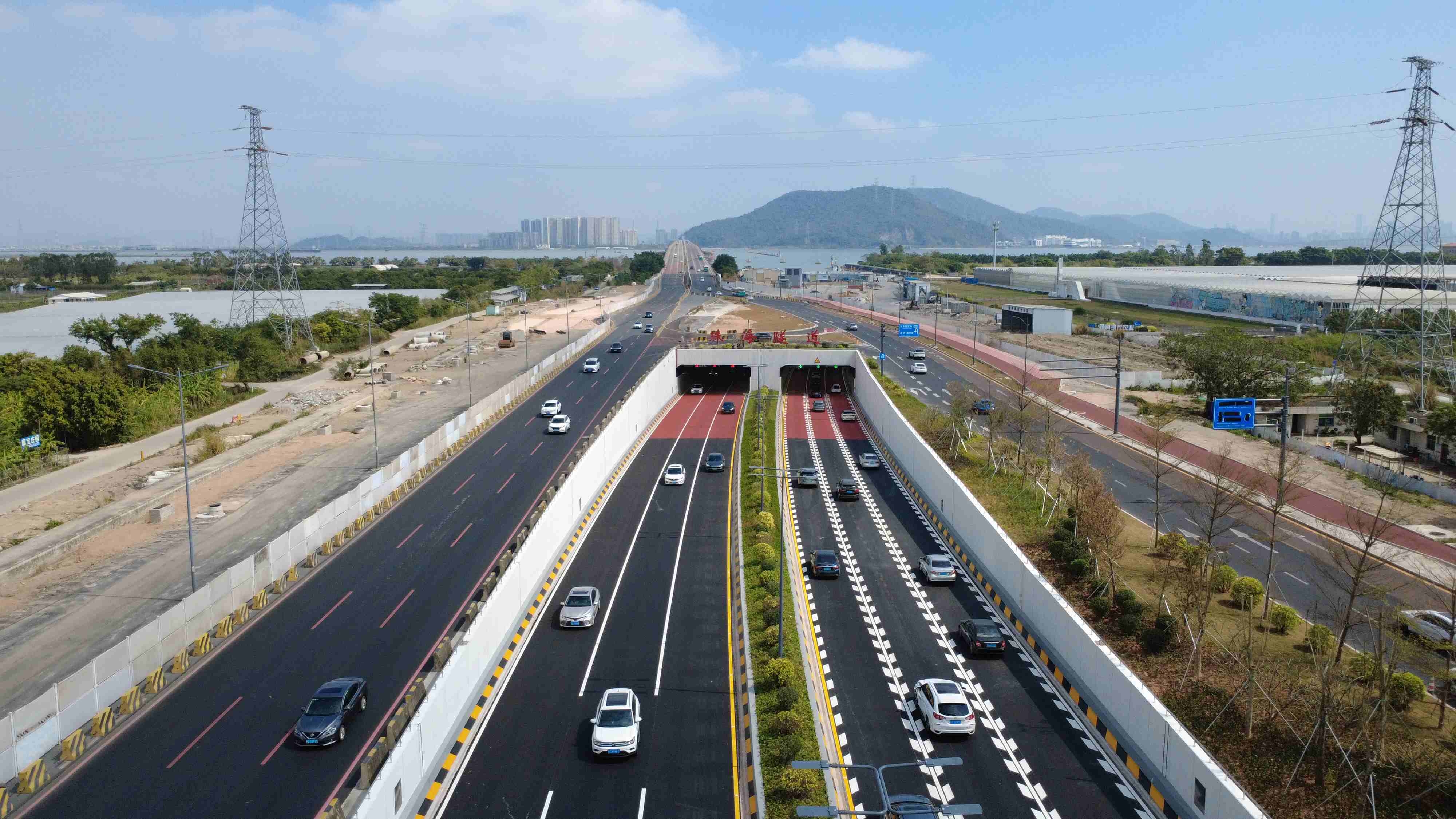 珠海隧道正式通车运营