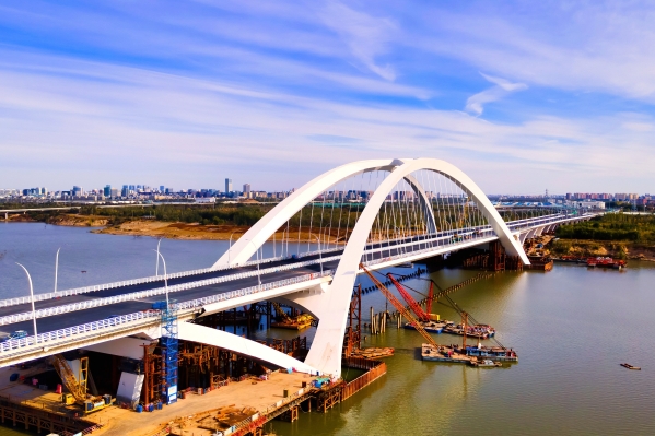 京雄高速公路(北京段)京雄大桥_副本 京雄高速公路(北京段)京雄大桥_副本