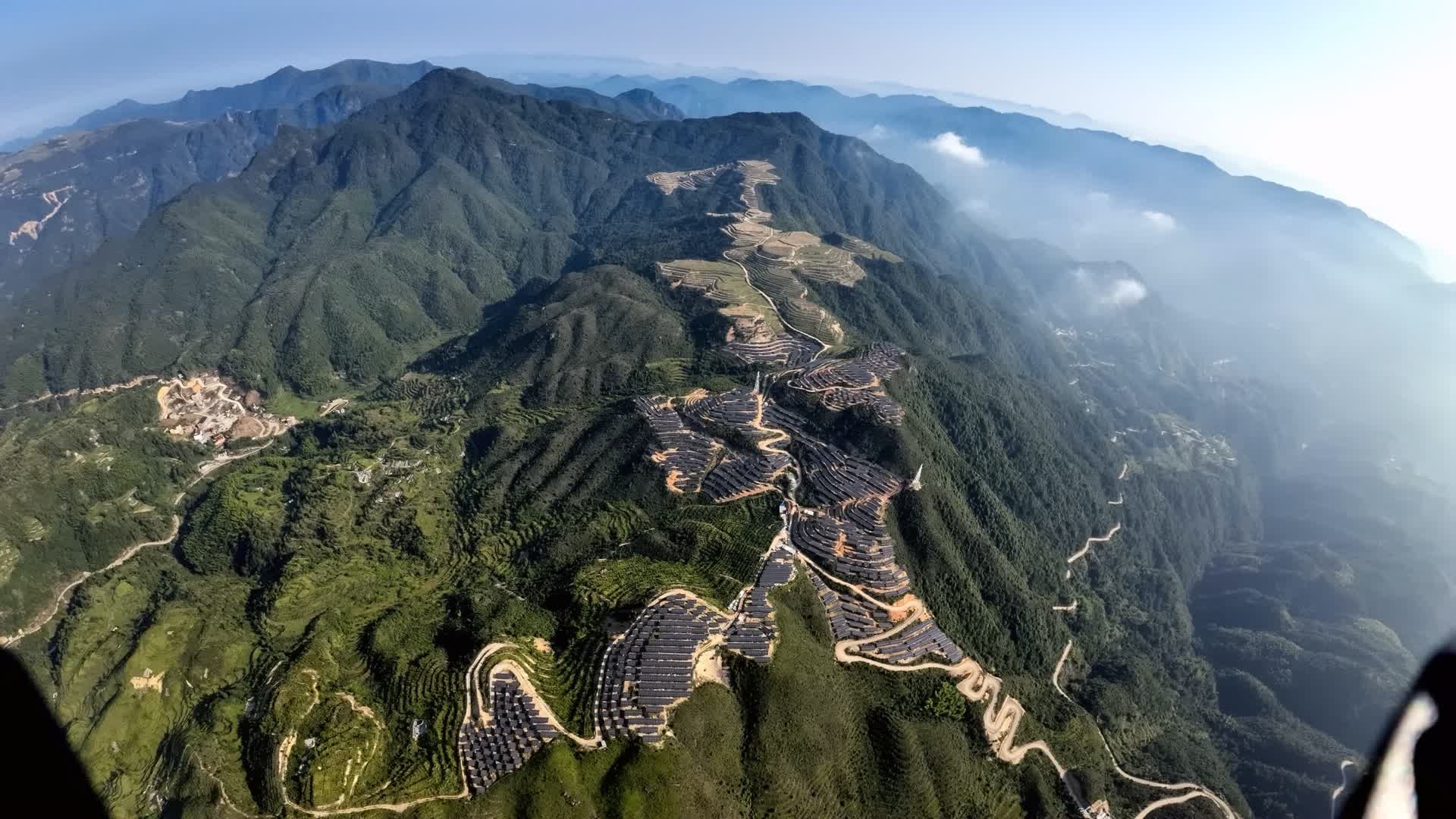 青田荣远新能源农光互补光伏电站